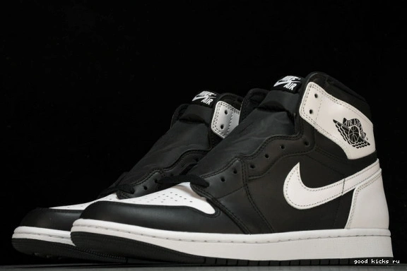  Retro  DZ5485-010 DZ5485-010 High OG White 1 Jordan Black 0302